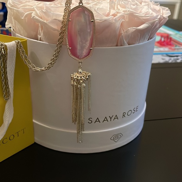 SOLD SOLD Kendra Scott Rayne fringe pink mother of pearl necklace. So stunning. - Picture 7 of 8